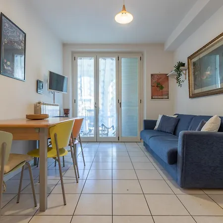 Italian Experience-un Dondolo Sul Mare Apartment